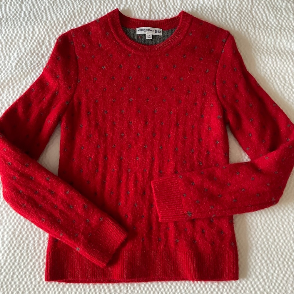 Uniqlo Red Polka Dot Winter Warm Sweater size M